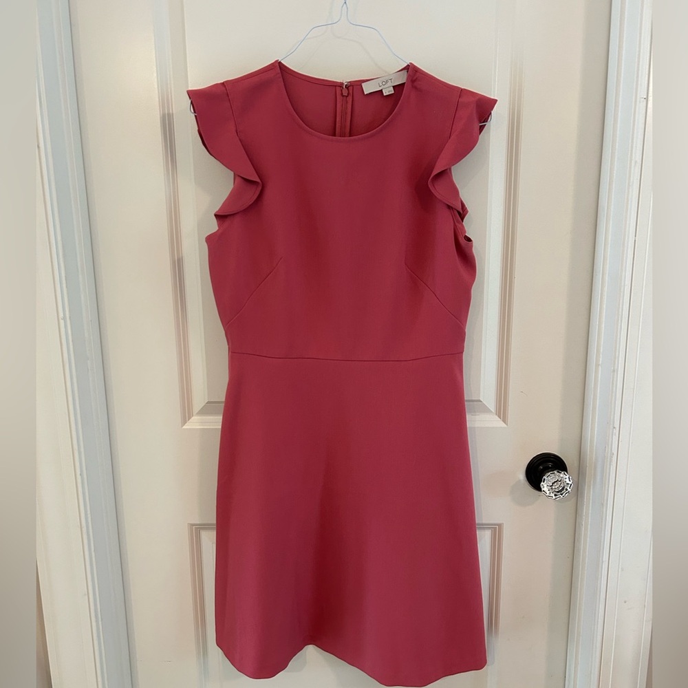 LOFT ruffle sleeve dress, size 8
